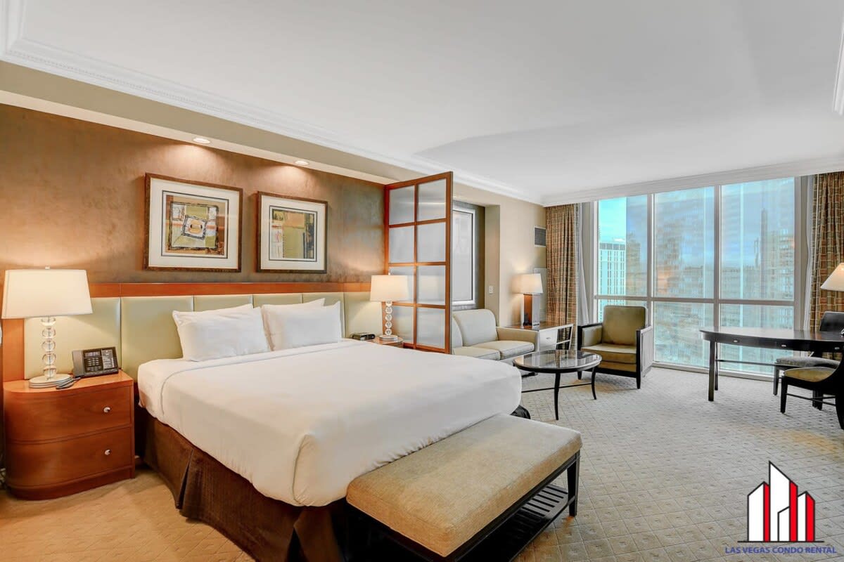 MGM Signature-26-819 F1 Track & Strip View Studio — Las Vegas, NV — vacation rental