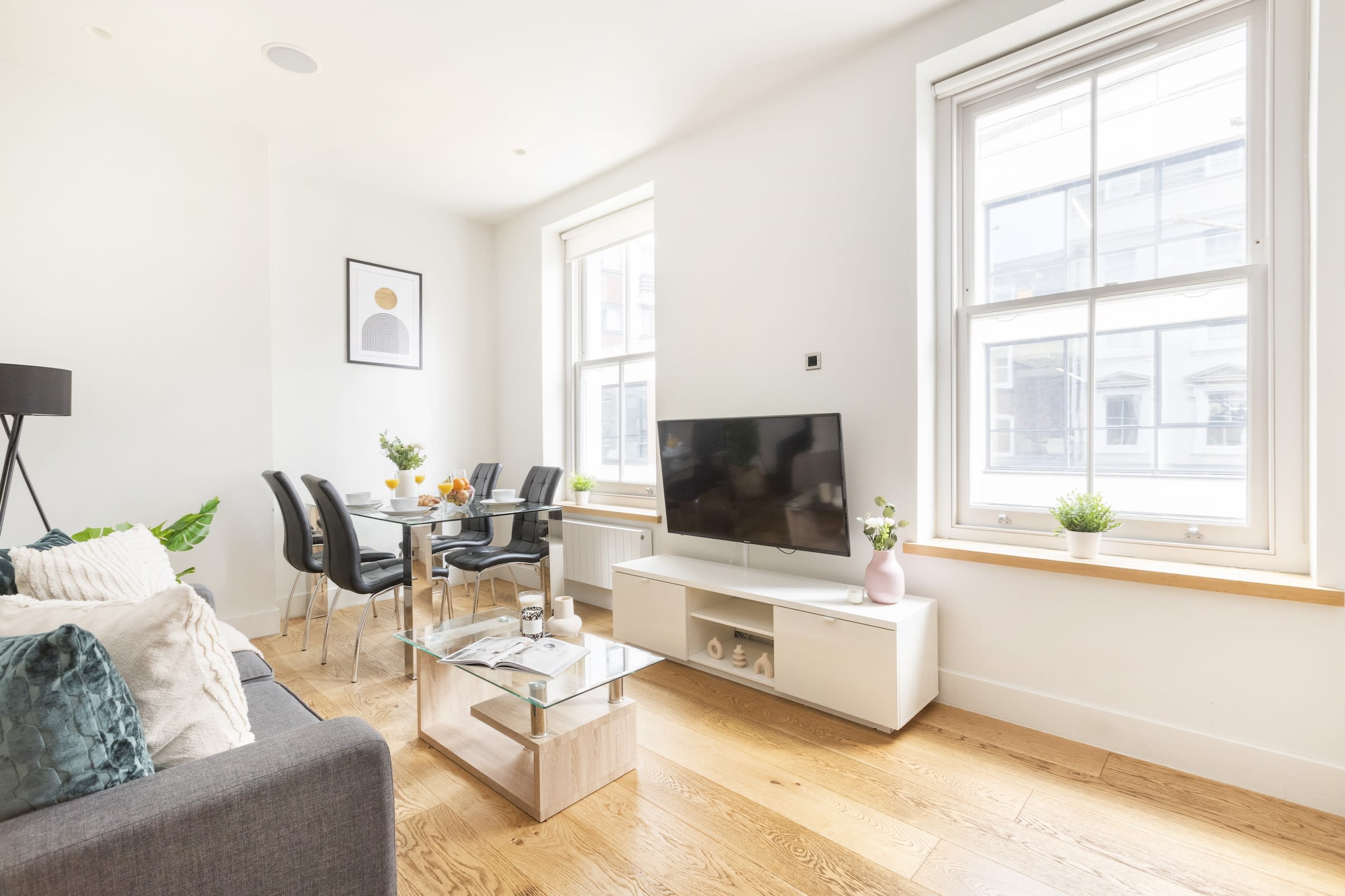 Fitzrovia Lovely 1BR Flat - Super Central London - Photo 1