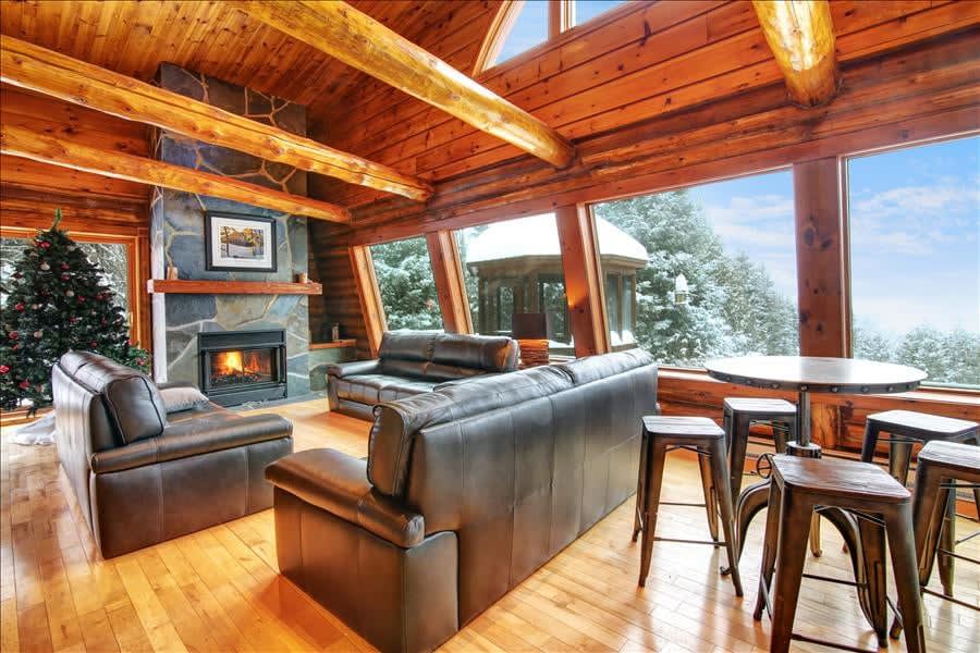 Howard Lodge- large group accomodation — Saint-Adolphe-d'Howard, Québec — vacation rental