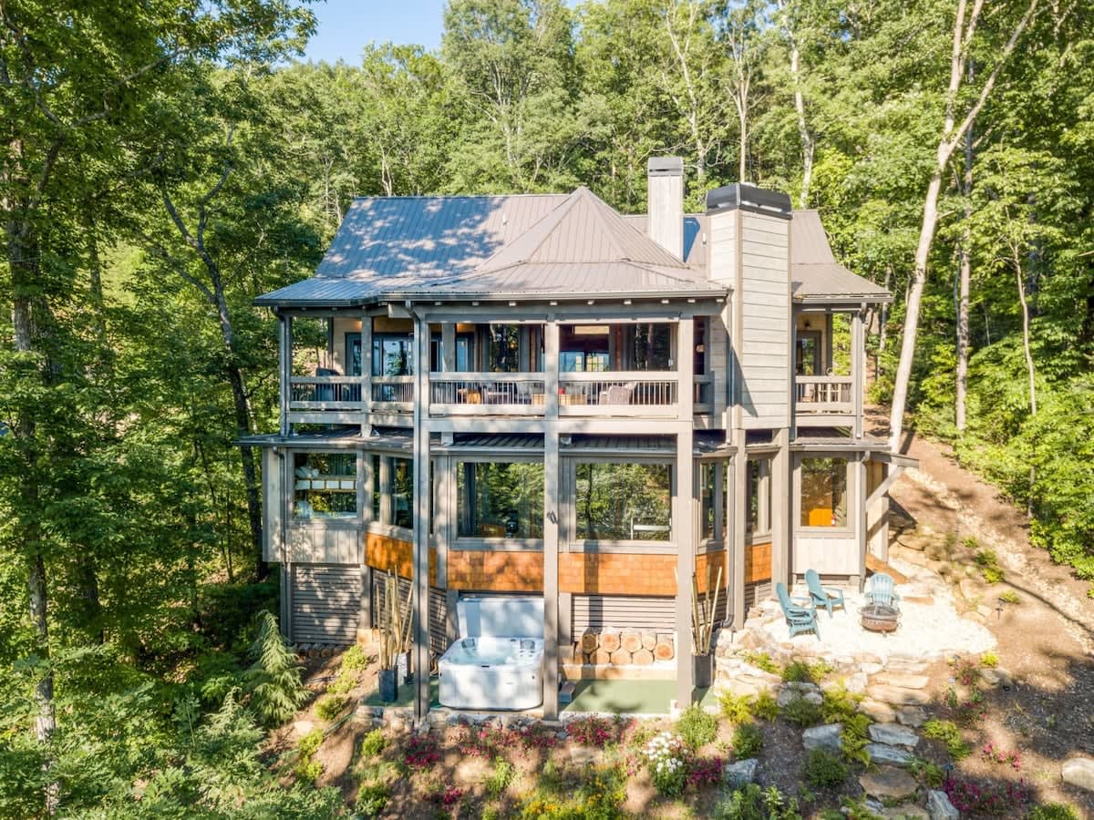 The Secret of Blue Ridge, SHHHH don't tell anyone! — Cherry Log, GA — vacation rental