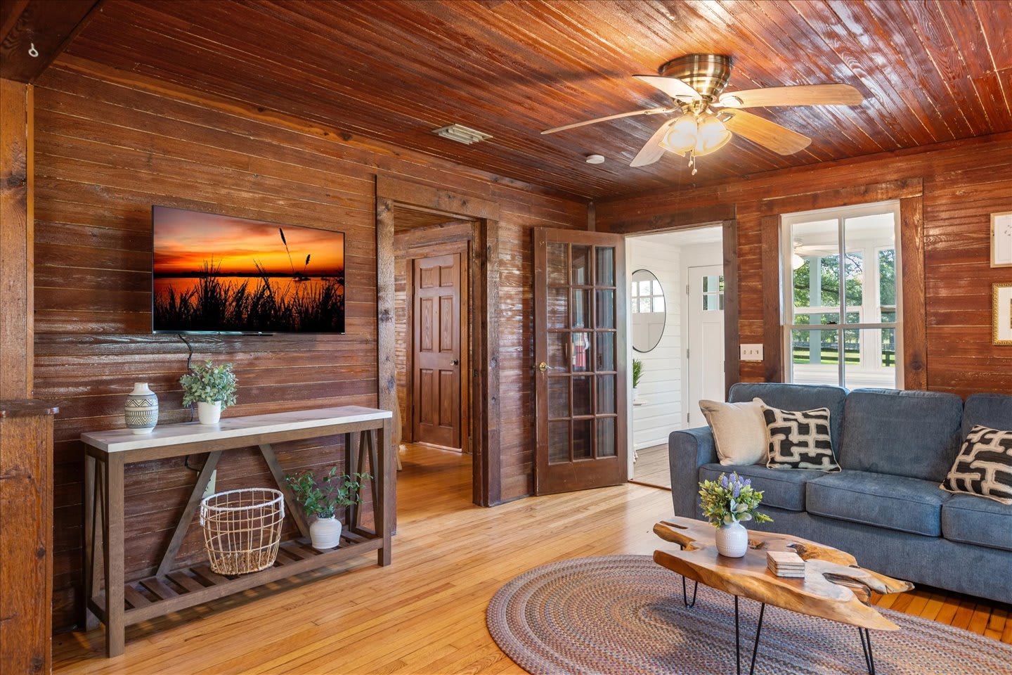 Sweetwater on the Range | Cozy Cabin • Firepit — High Springs, FL — vacation rental