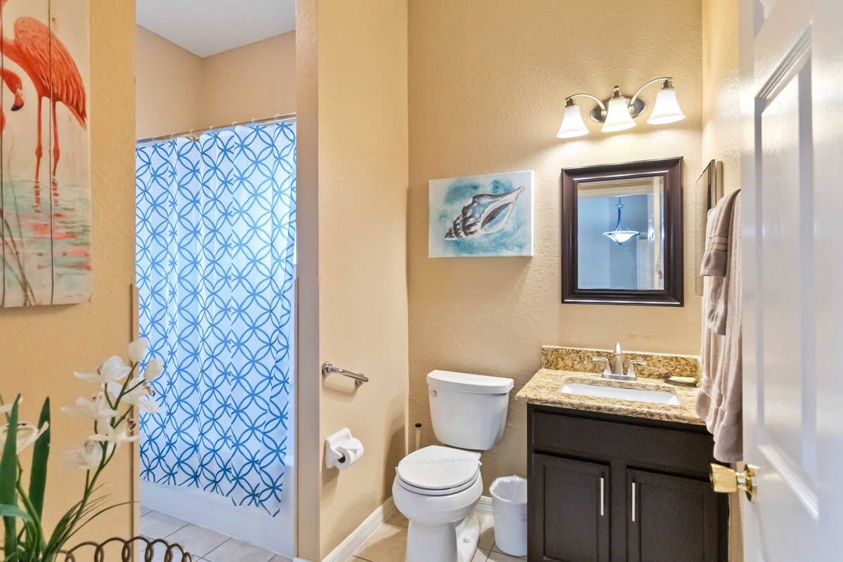 2BR condo in Bahama Bay ground floor big patio - Photo 21