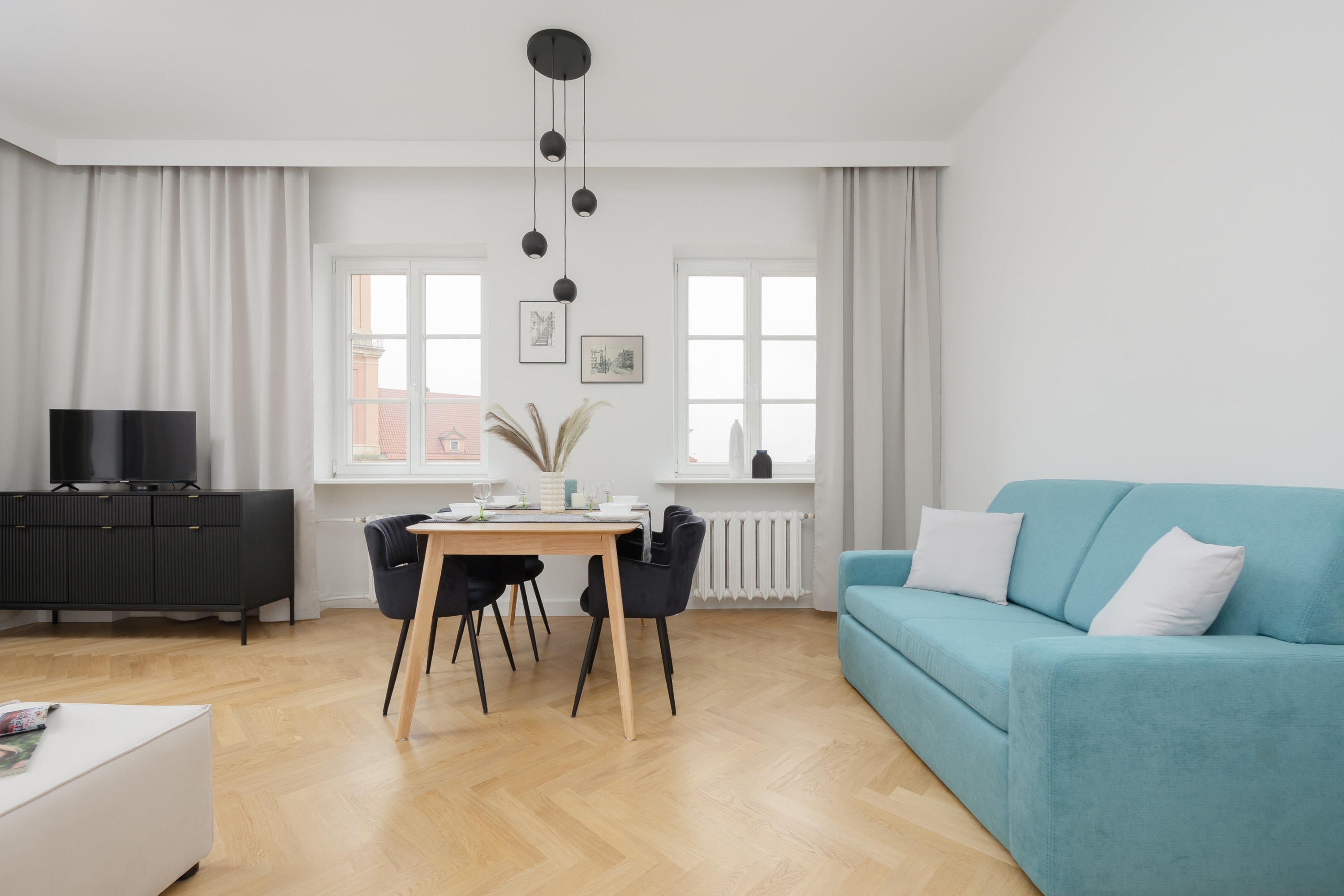 Pl. Zamkowy 1 | Charming Apartment | WiFi — Warszawa, Województwo mazowieckie — vacation rental