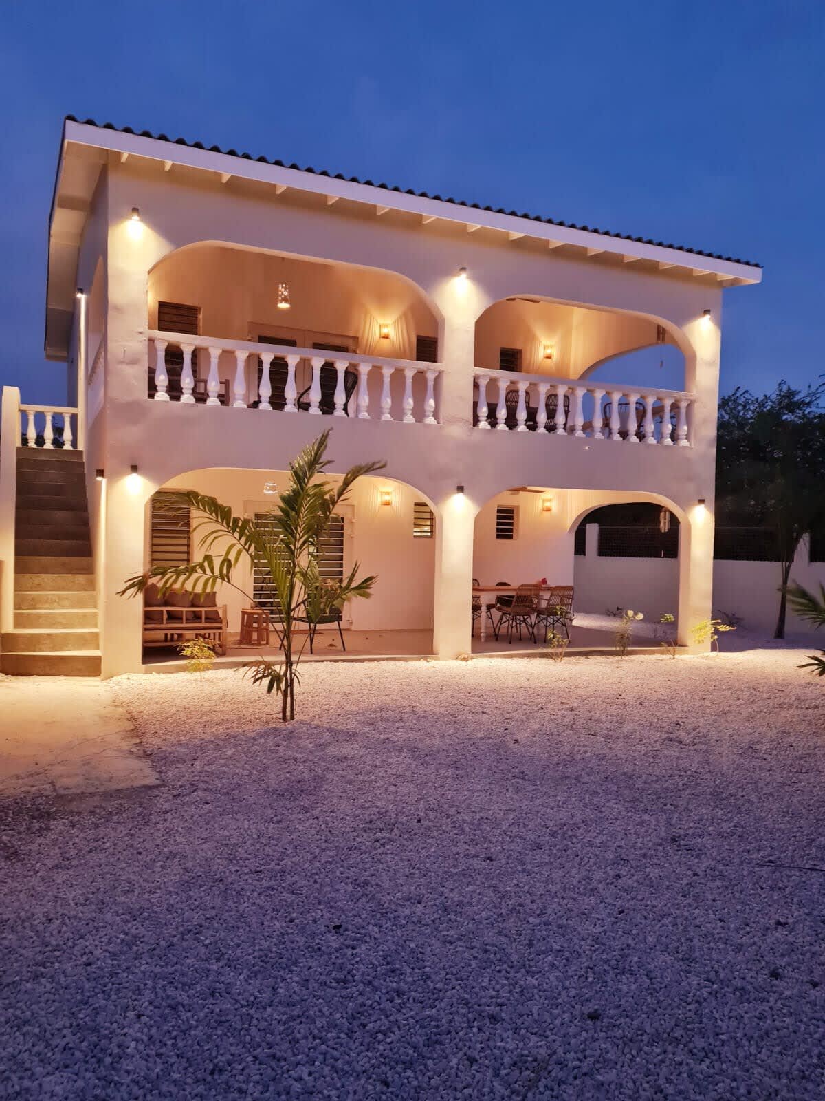 12 Makambaplein, Kralendijk, Caribbean Netherlands