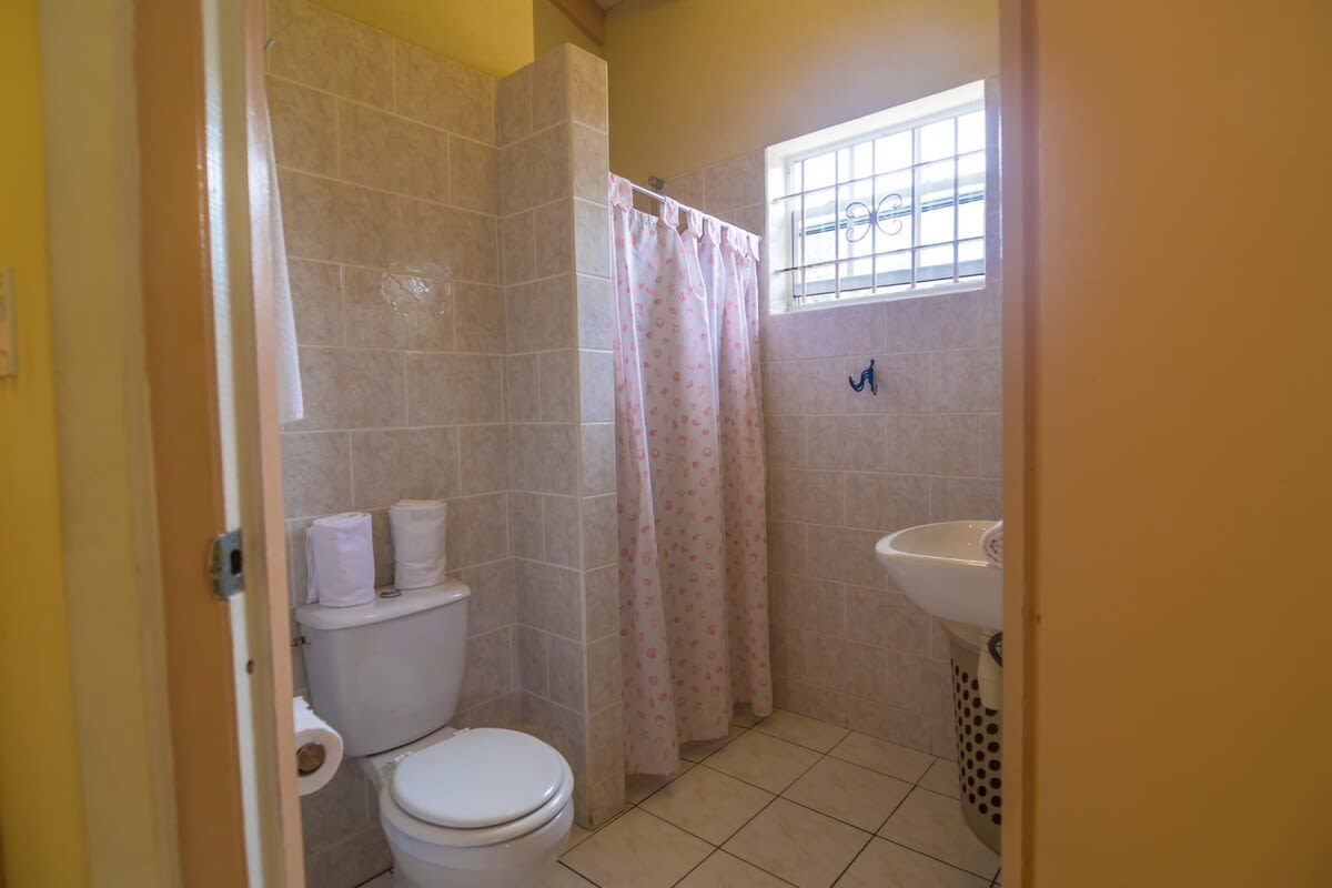 14 Makambaplein, Kralendijk, Caribbean Netherlands