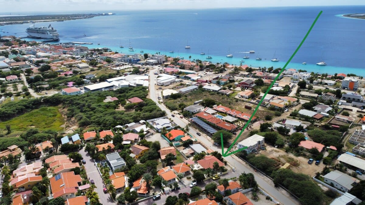 21 Makambaplein, Kralendijk, Caribbean Netherlands