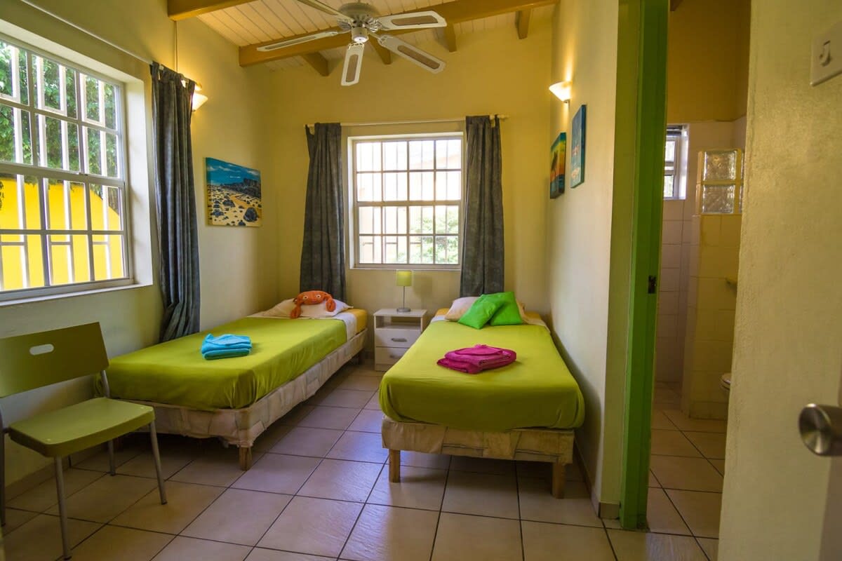 26 Makambaplein, Kralendijk, Caribbean Netherlands