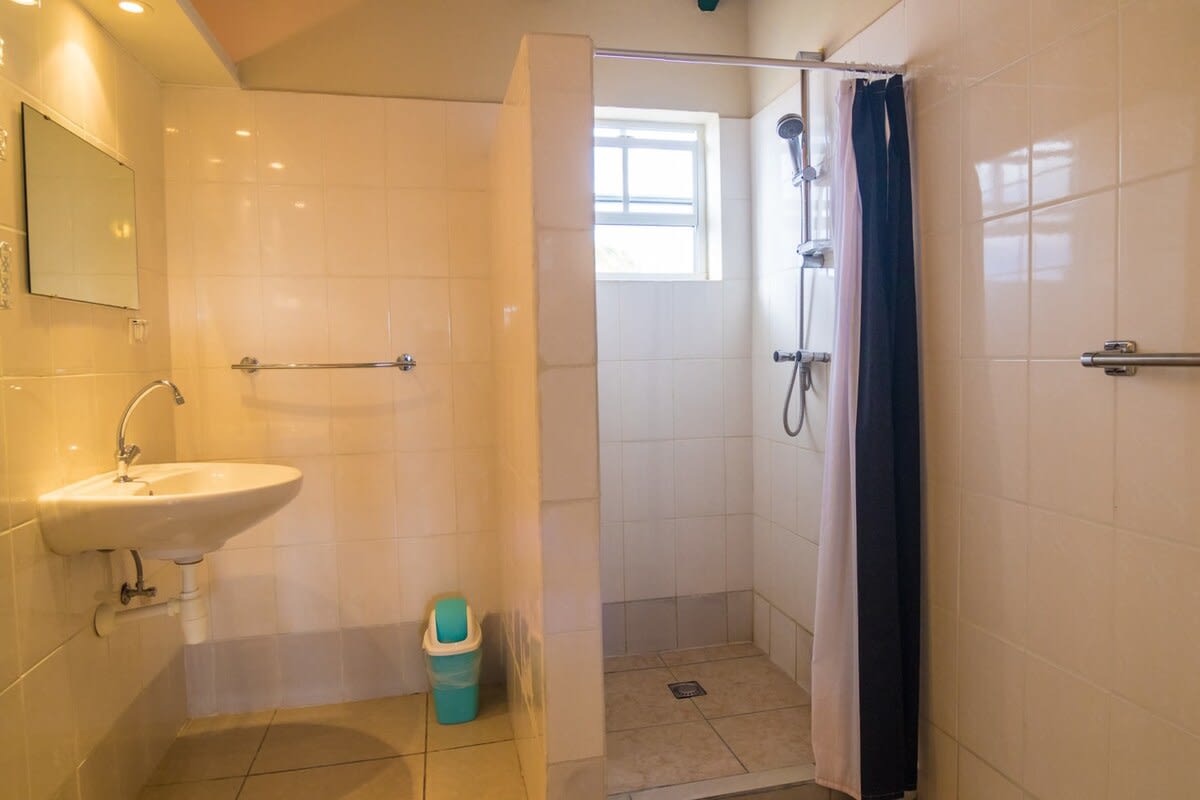 28 Makambaplein, Kralendijk, Caribbean Netherlands