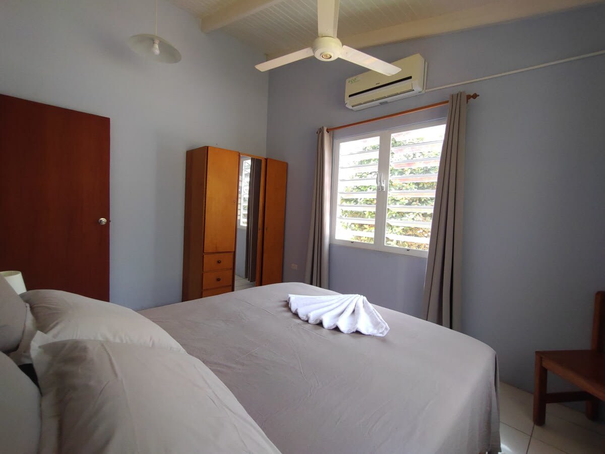 30 Makambaplein, Kralendijk, Caribbean Netherlands