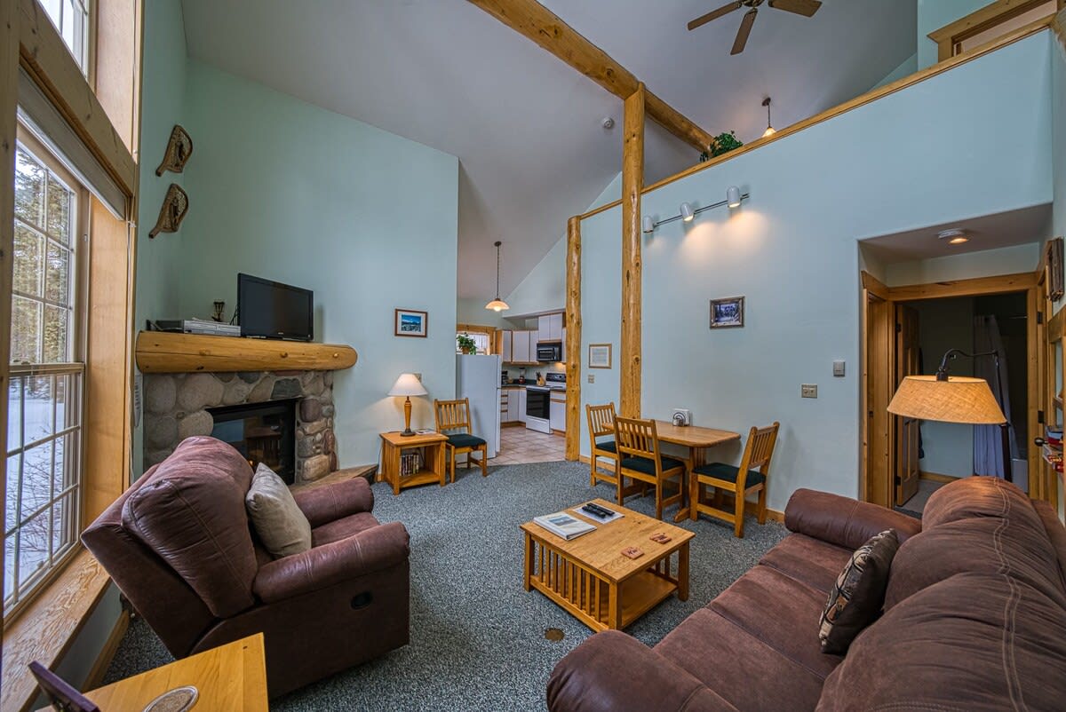 1BR w/ Loft Cabin: Fireplace & Mountain View — Leadville, CO — vacation rental
