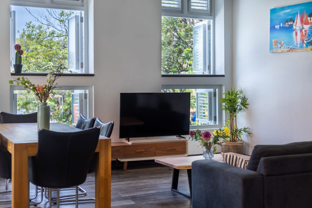 3BR Duplex with City Views in Heart of Willemstad 6