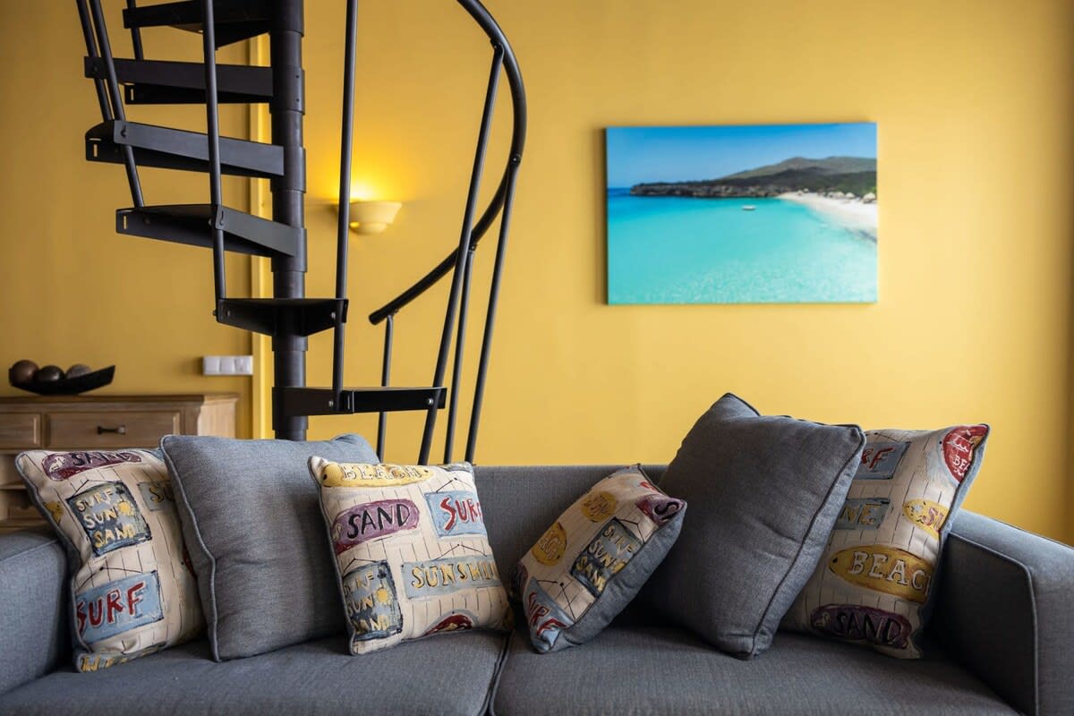 Characterful Contemporary 2BR Historic Townhouse 3