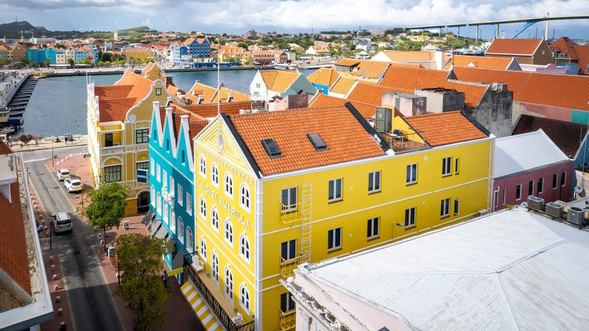 Chic Historic Townhouse in City Centre Willemstad 2