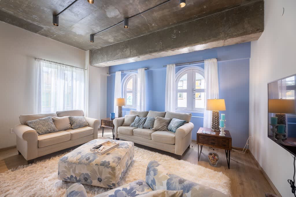 Chic Historic Townhouse in City Centre Willemstad 5