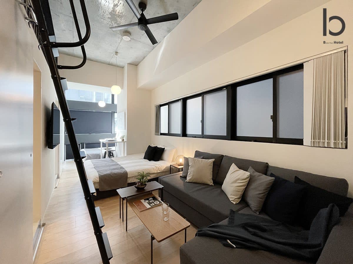 1 Bedroom with Loft Good For 7PPL Close To Peace Park #102 - Foto 1