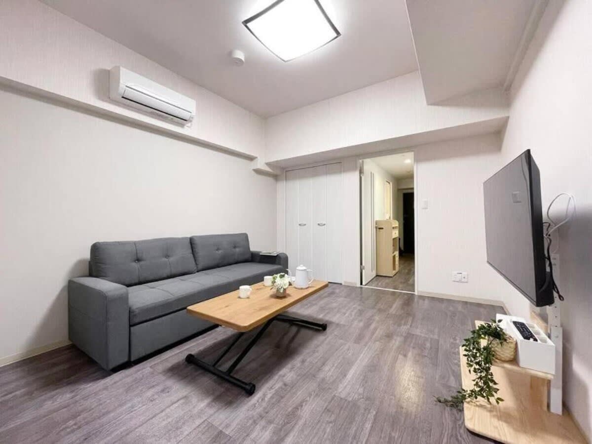 Cozy 1BR Apt near Hondori District for 6 Ppl — Hiroshima City, Hiroshima — vacation rental