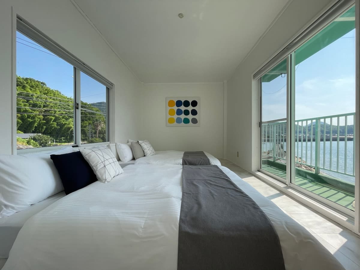 【b local KAI House】瀬戸内海の絶景を独り占め！エメラルドグリーンの別荘で良い休日を - 写真 15