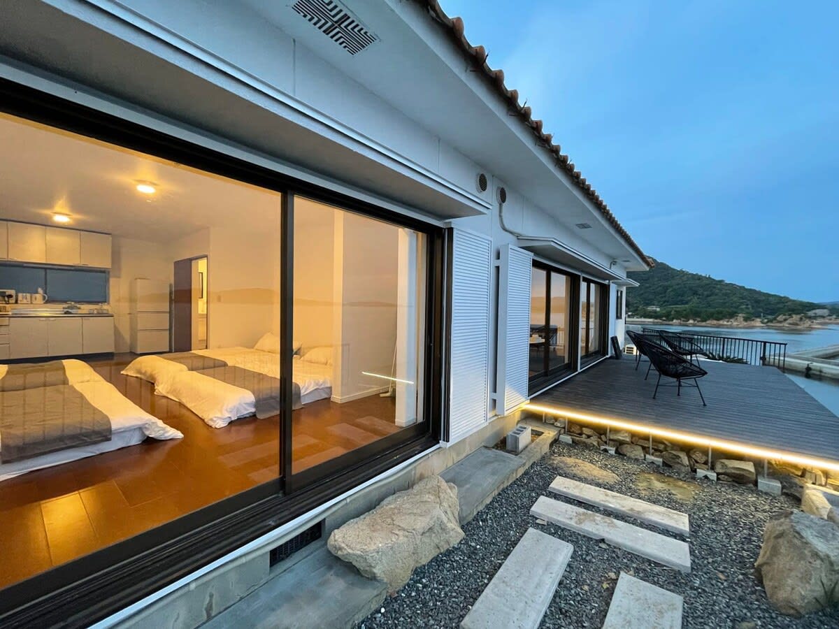 Exclusive Seaside Escape in Ocean House - Picture 19