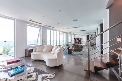 View 8