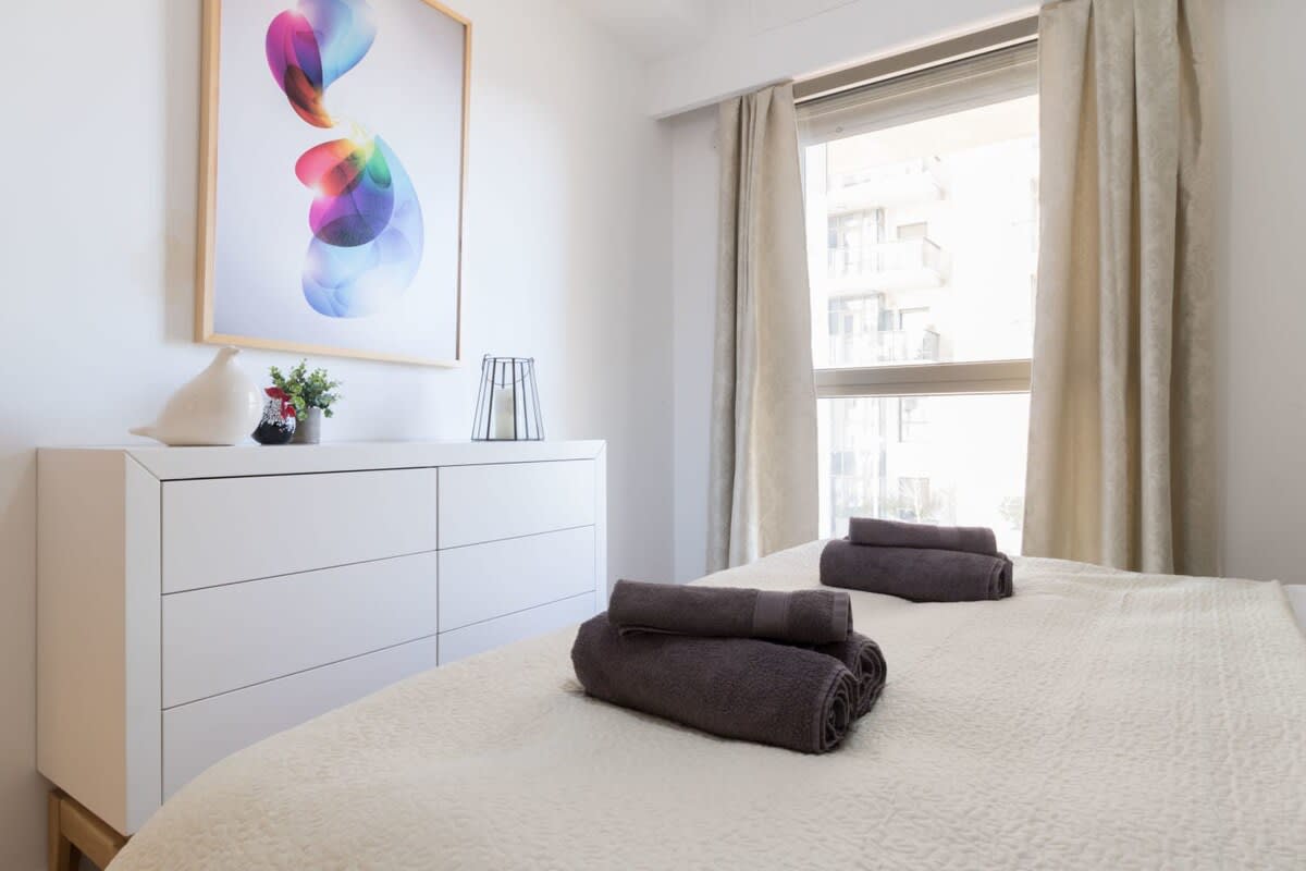 1 Bedroom in city center free parking photo 36