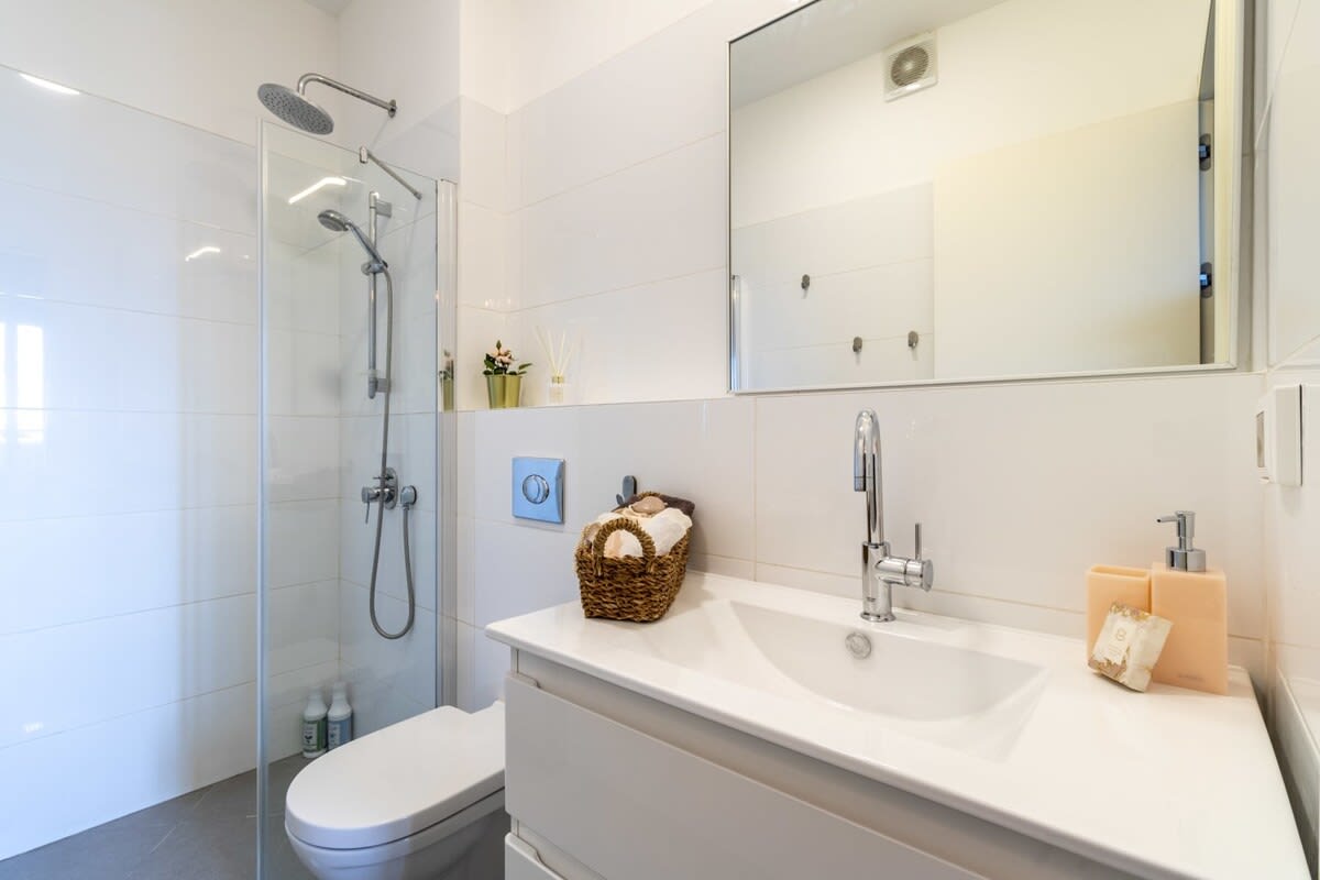 Stylish 2BR Parking, View Over The Old City photo 26