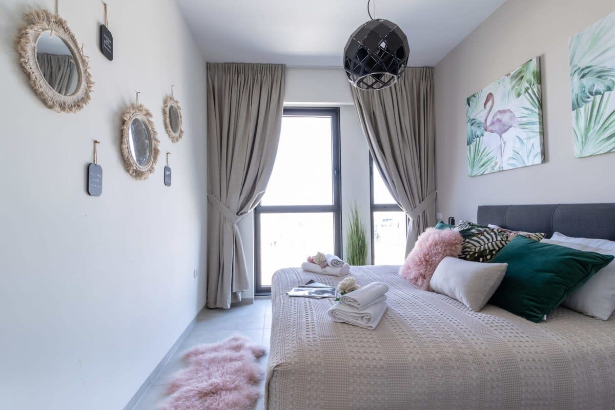 Stylish 1 bedroom in city center photo 16
