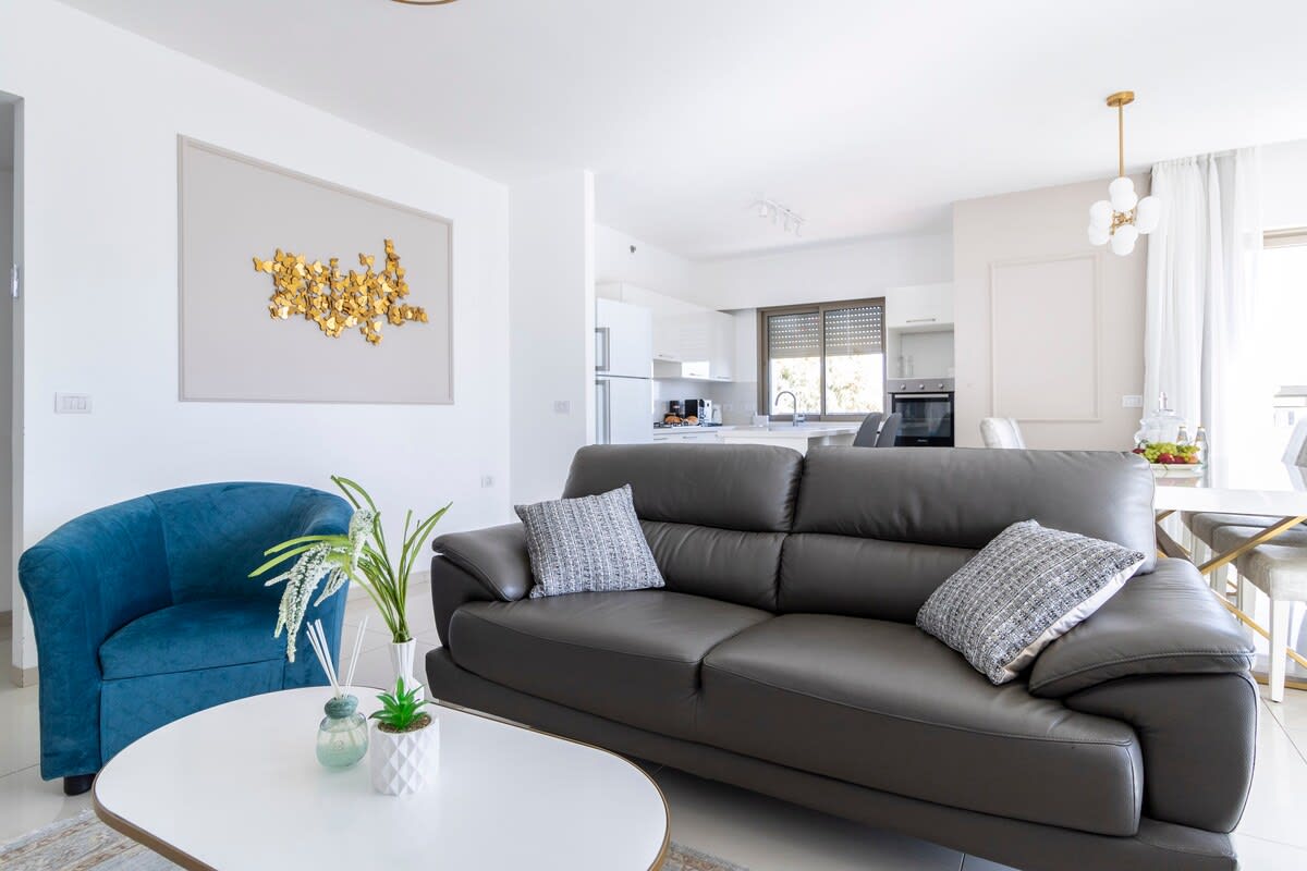 Classy Three-Bedroom/Terrace Over City View photo 23