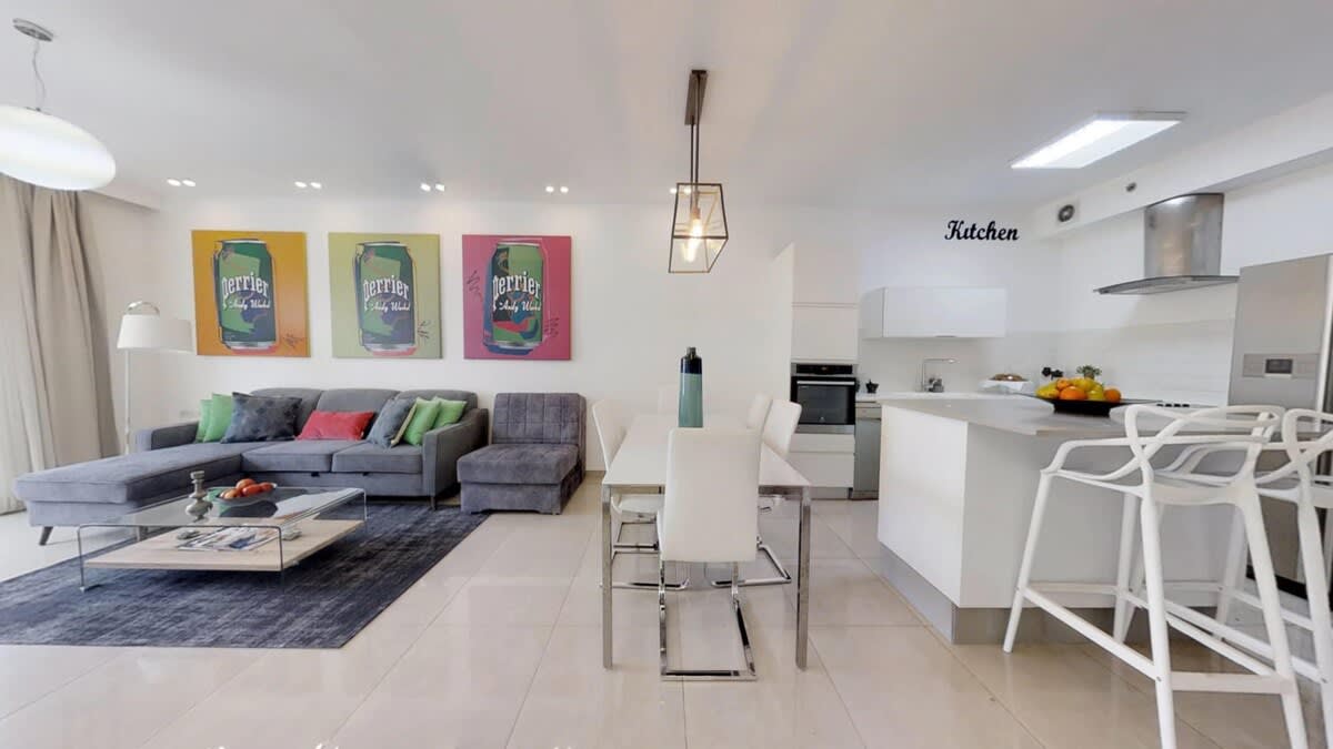 Superb 2 br/parking/sukka porch Haneviim Court photo 21
