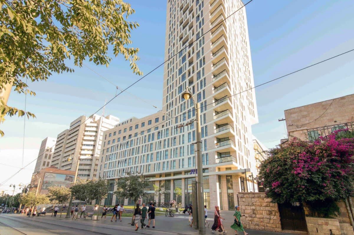 Modern 1BR Apartment in Jerusalem City Center by Hadavidka Square photo 28