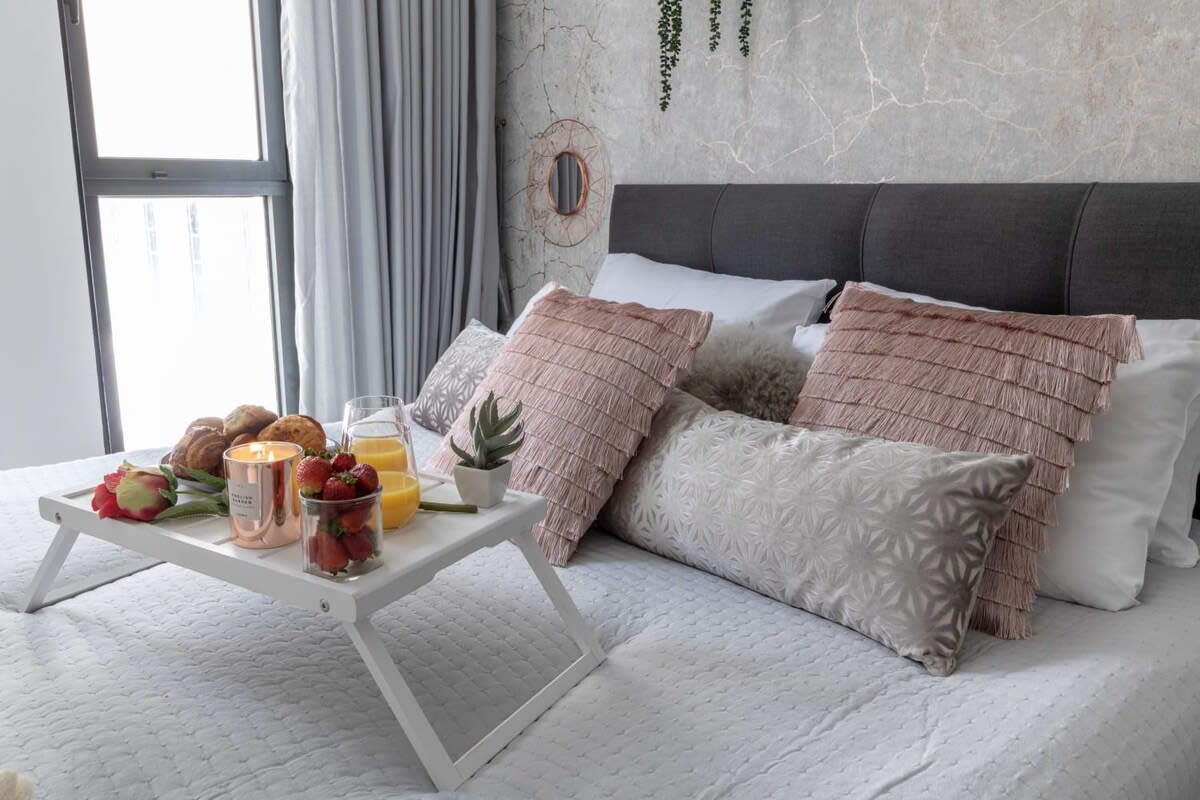 Modern 1BR Apartment in Jerusalem City Center by Hadavidka Square photo 18