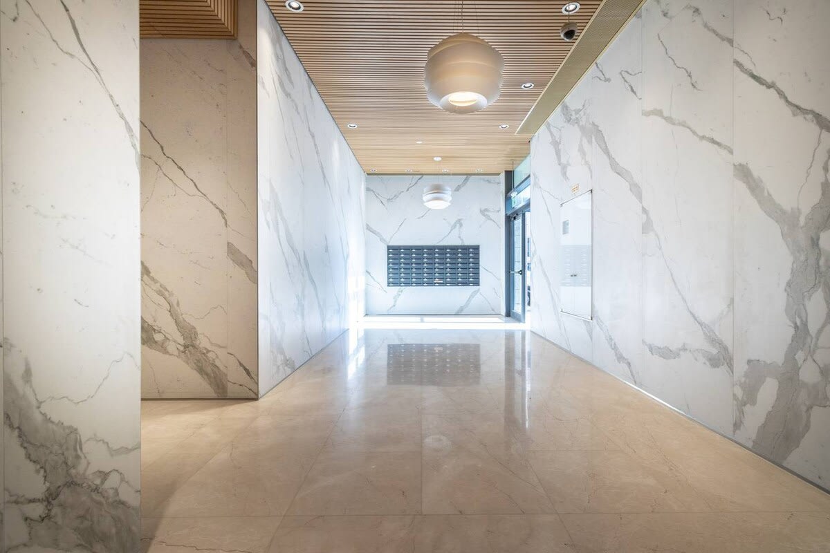Beautiful 1 bedroom in great central area photo 28