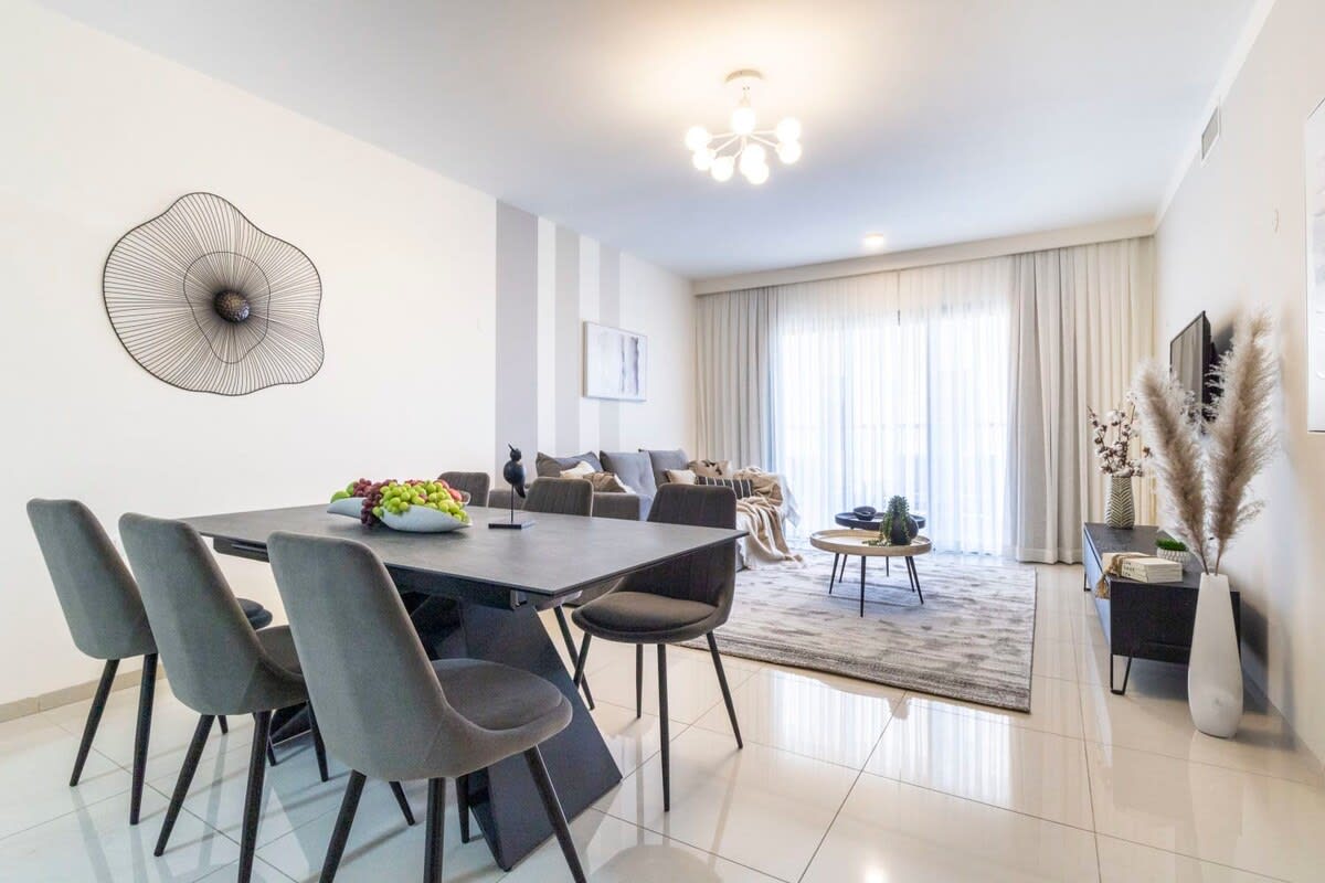 Spectacular 2BR Parking/Terrace In City Center photo 6