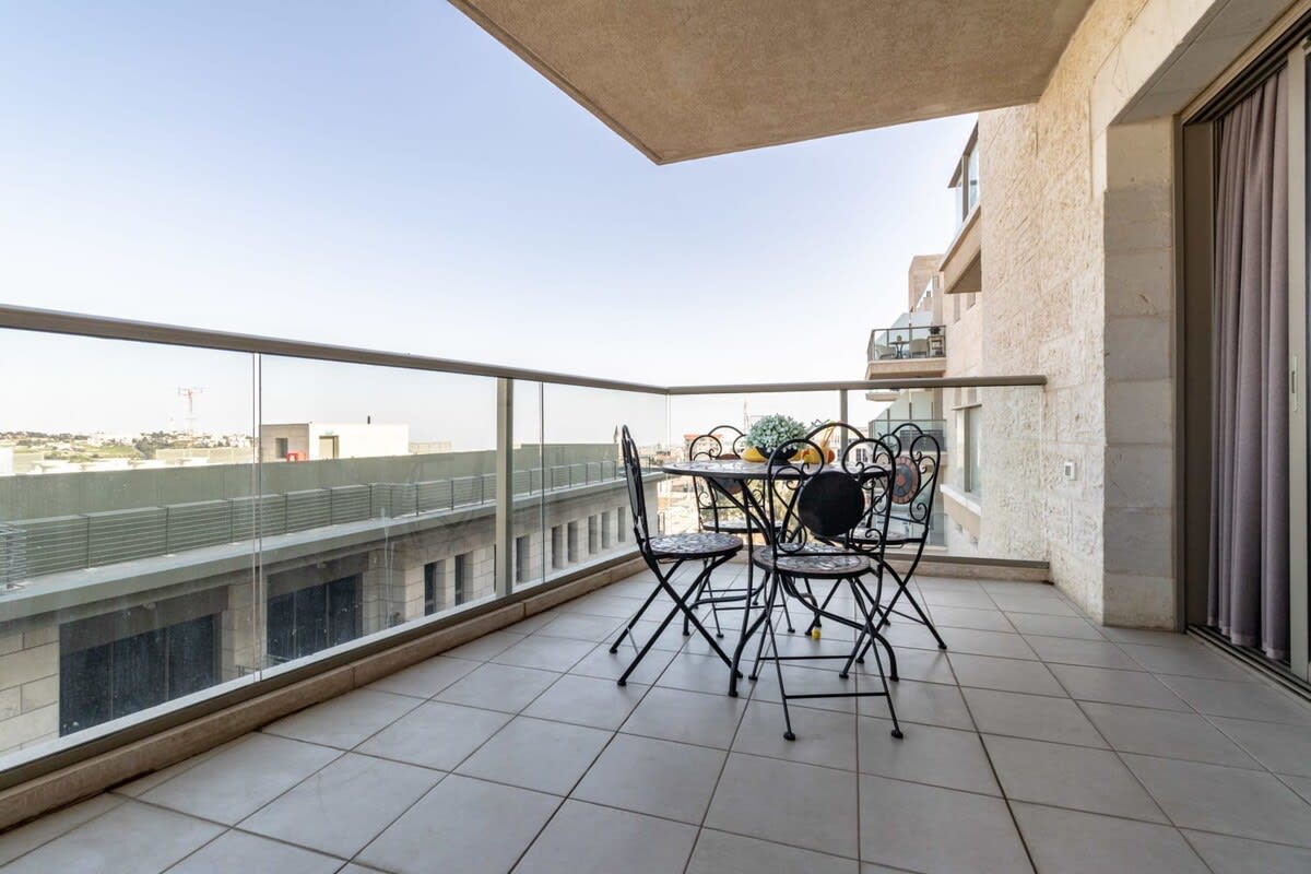 Awesome view, 3bdm Haneviim Court photo 29