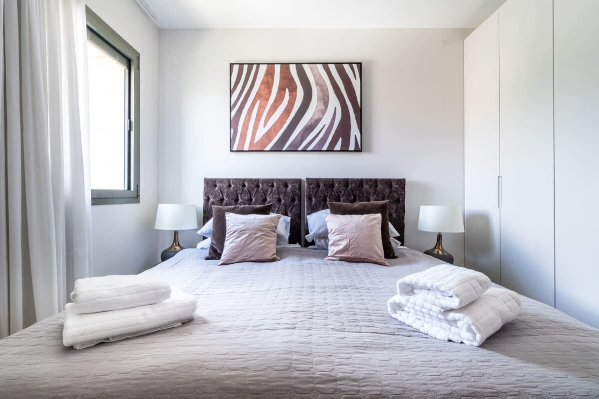 Central Jerusalem 2BR | Sleeps 6 | Doorman Building + Parking photo 30