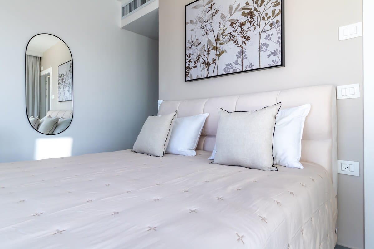 The Perfect 2 BR in Savyon View photo 25