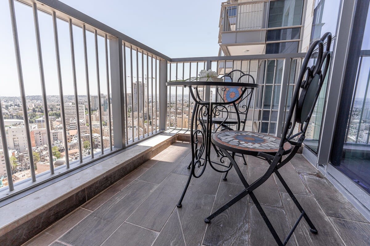 1BDR Savyon View. Breathtaking Old City Views photo 20