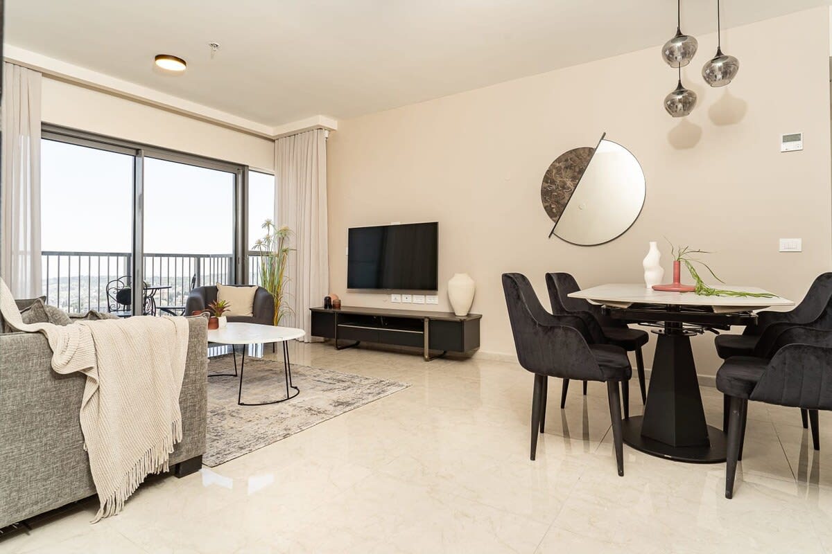 1BDR Savyon View. Breathtaking Old City Views – vacation rental in City Center