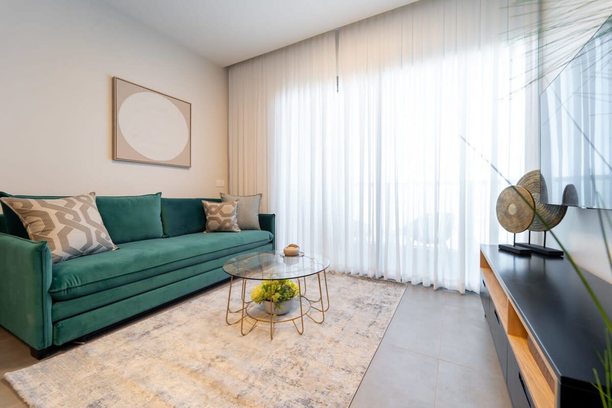 Exquisite 1Bdr Residence with Magical Vistas of the Old City photo 14