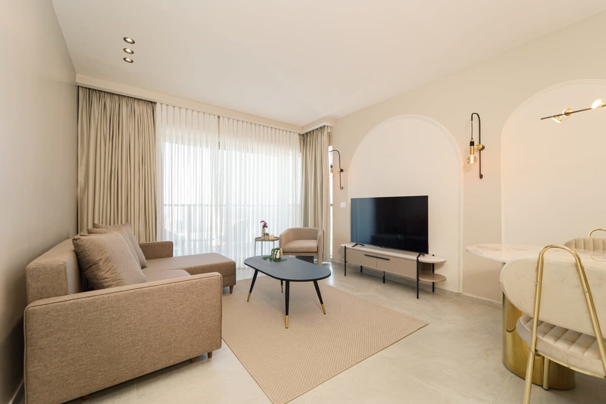 Bright & Modern 1BR in the Heart of Jerusalem – Steps from Everything photo 12