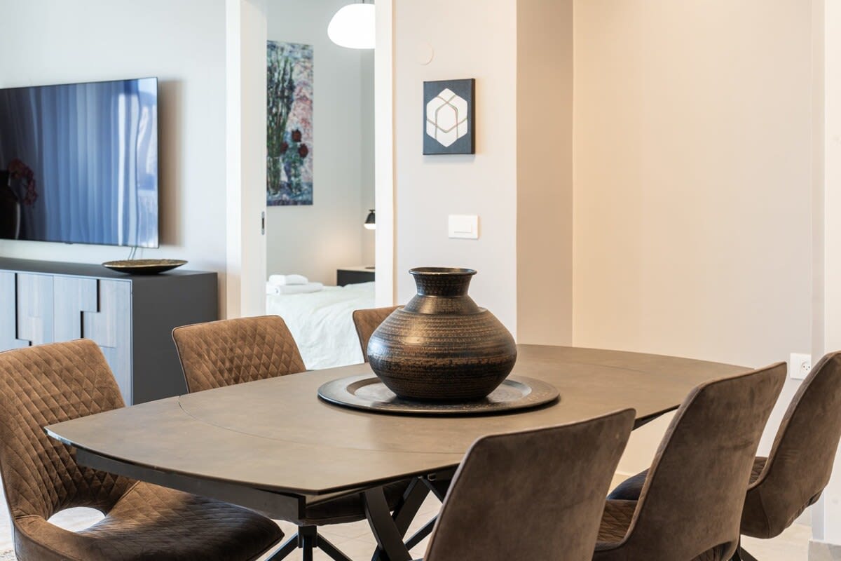 Enchanting 2 Bedroom In Best Location/Parking photo 19