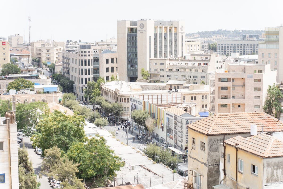 Charming 1Bdr Gem with Astonishing Views Overlooking the City photo 32