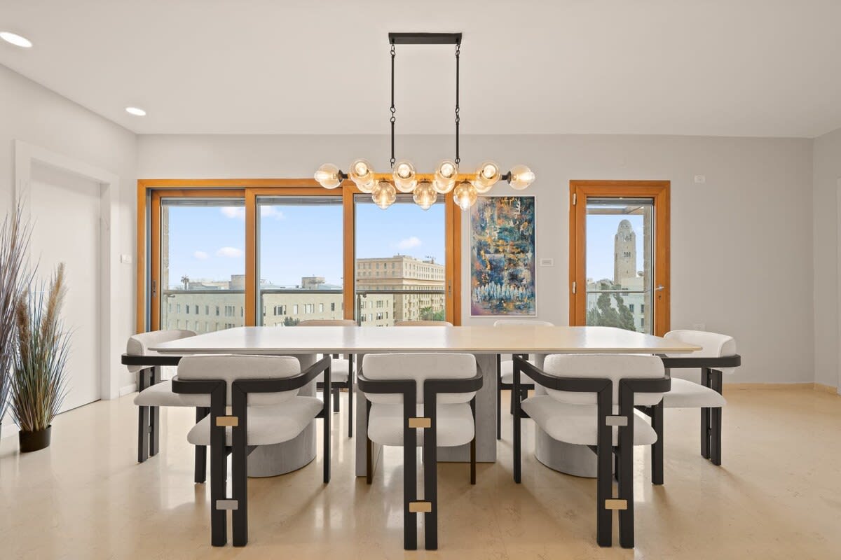 King David Residence Luxury 3 Bedroom, Unit 314 – Pool, Gym & Parking, Mamilla Jerusalem – vacation rental in King David/Mamilla