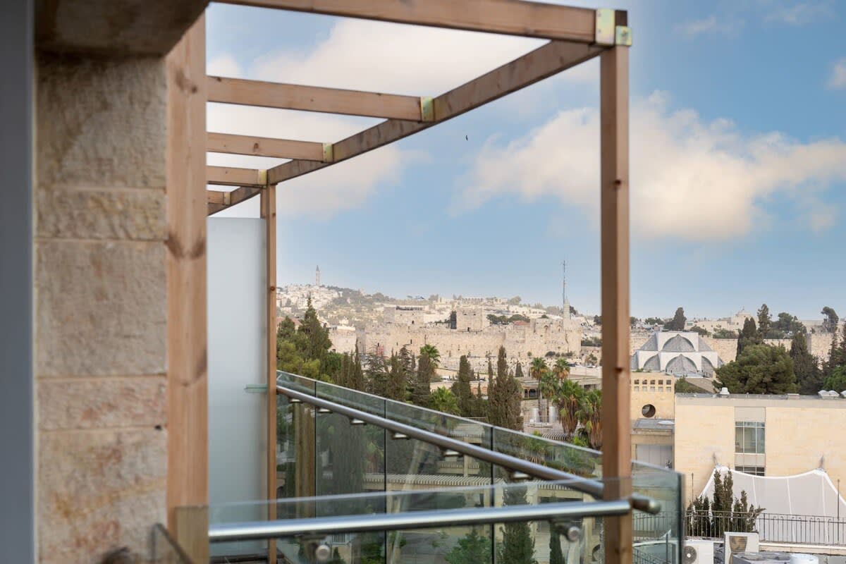 King David Residence Luxury 3 Bedroom, Unit 314 – Pool, Gym & Parking, Mamilla Jerusalem photo 42