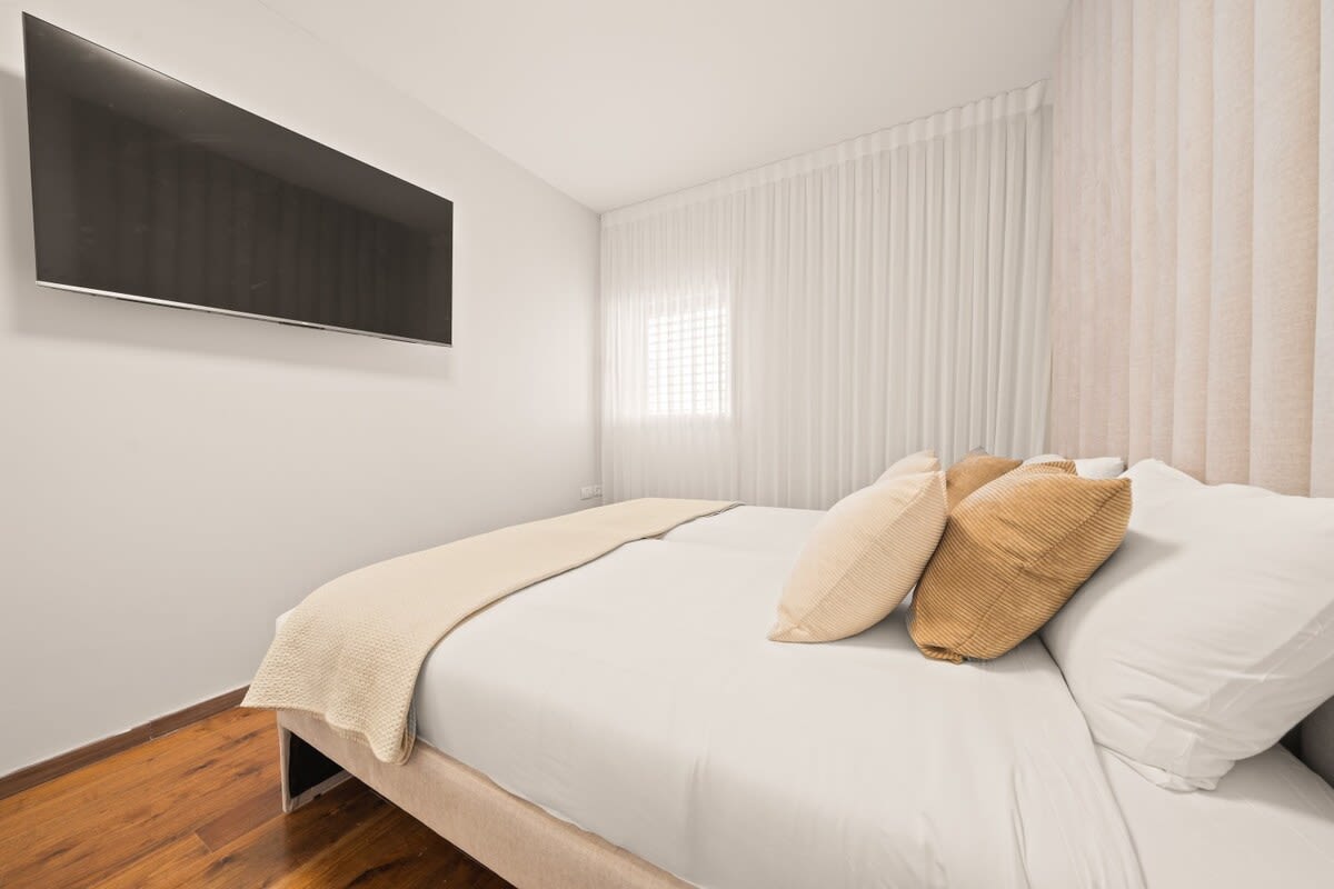 King David Residence Luxury 3 Bedroom, Unit 313 – Pool, Gym & Parking, Mamilla Jerusalem photo 23