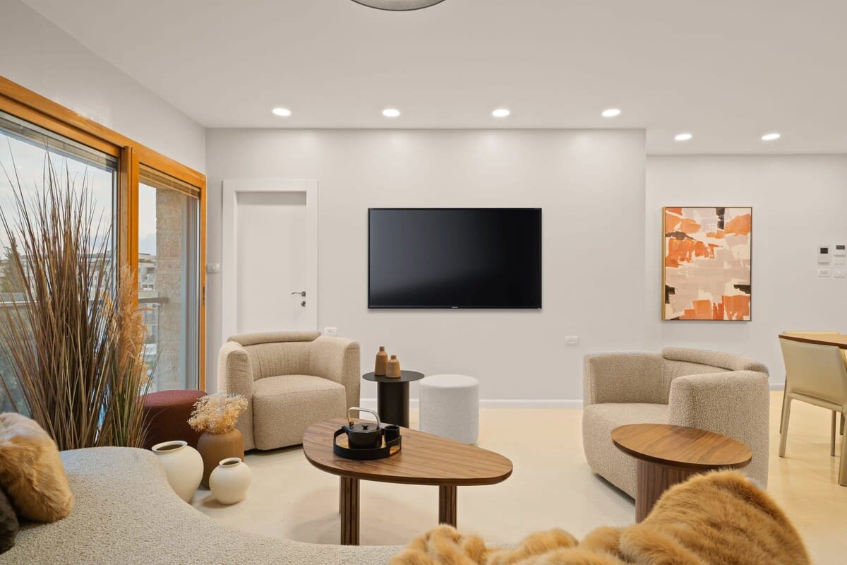 King David Residence Luxury 3 Bedroom, Unit 313 – Pool, Gym & Parking, Mamilla Jerusalem photo 10