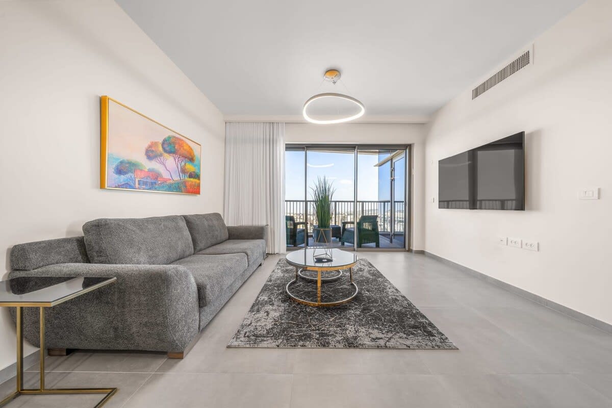 Dreamy 3 Bedroom In Best Location/Parking – vacation rental in City Center