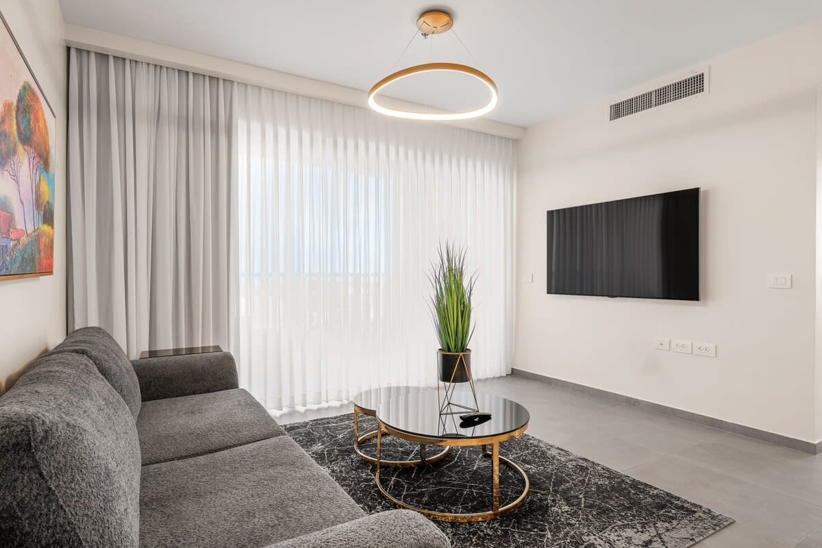 Dreamy 3 Bedroom In Best Location/Parking photo 17