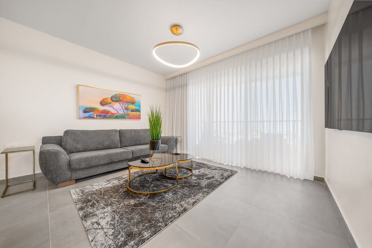 Dreamy 3 Bedroom In Best Location/Parking photo 19