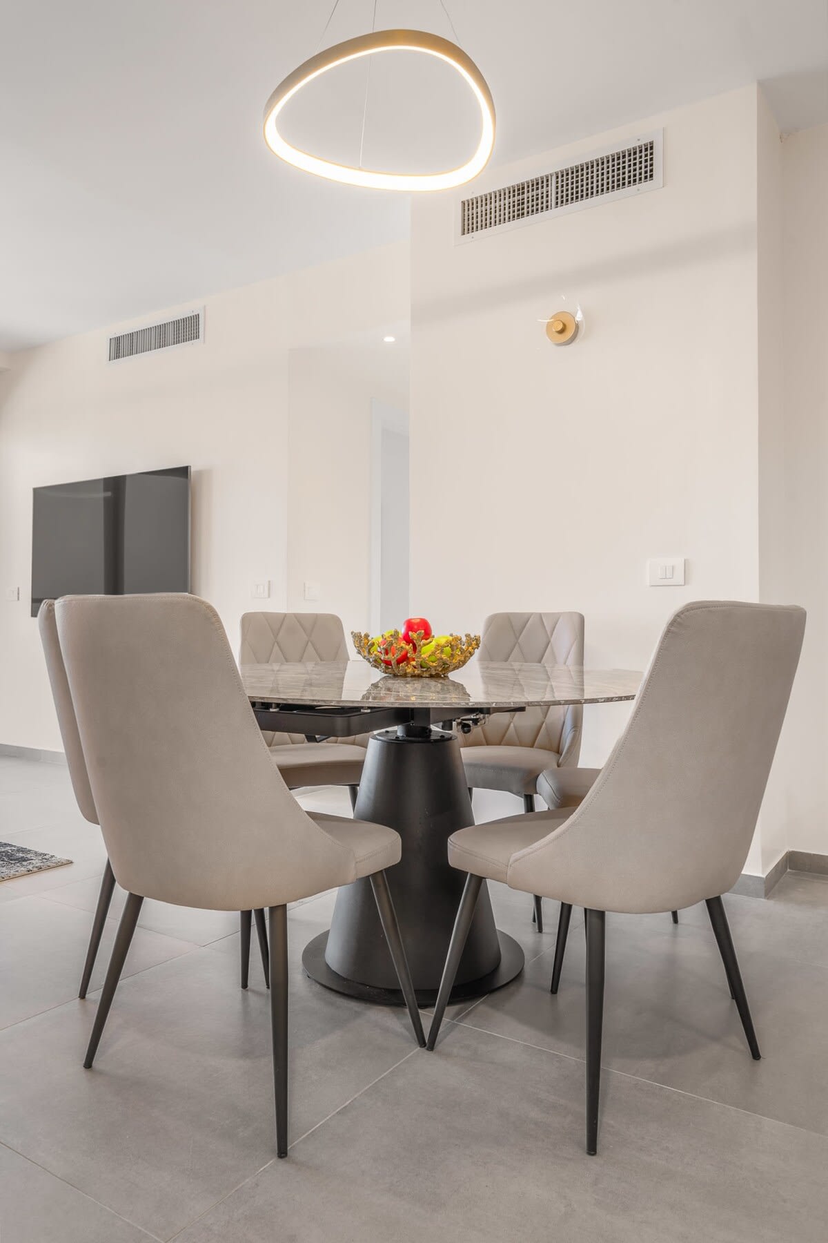 Dreamy 3 Bedroom In Best Location/Parking photo 20