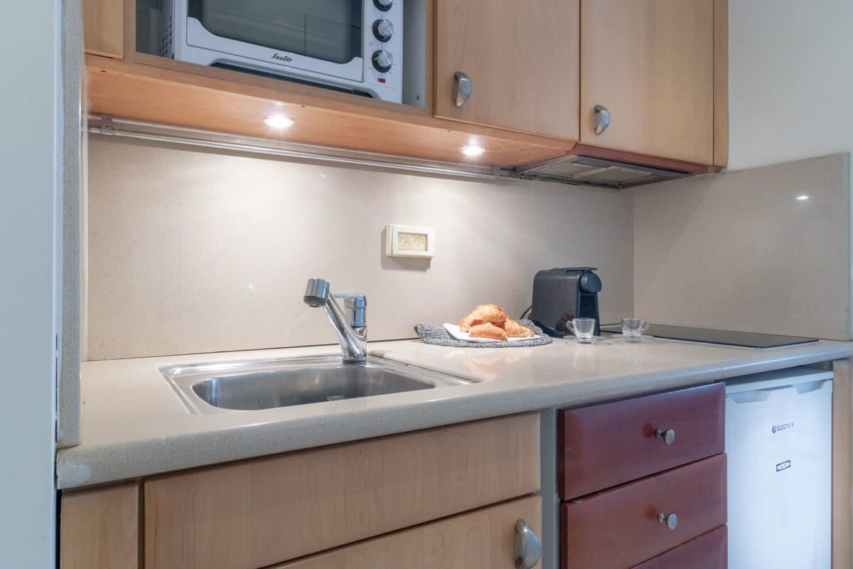 Awesome studio in Mamilla photo 16